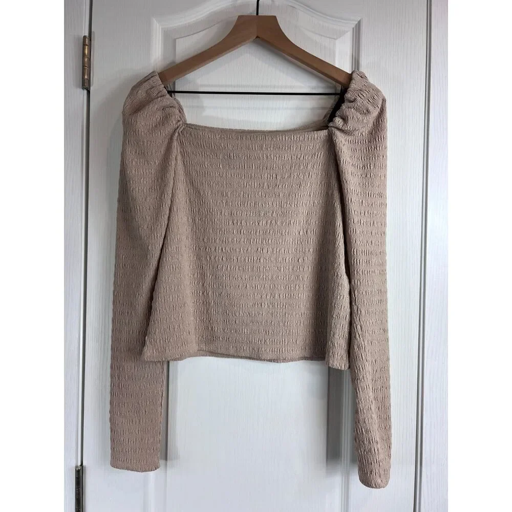 H&M Women's Tan Beige Long Sleeve Crinkle Off Shoulder Blouse Top Size M